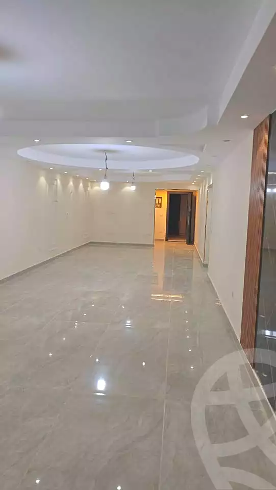 https://aqarmap.com.eg/ar/listing/7063360-for-sale-cairo-helwan-helwan-el-sharkeya-ryad-pasha-st