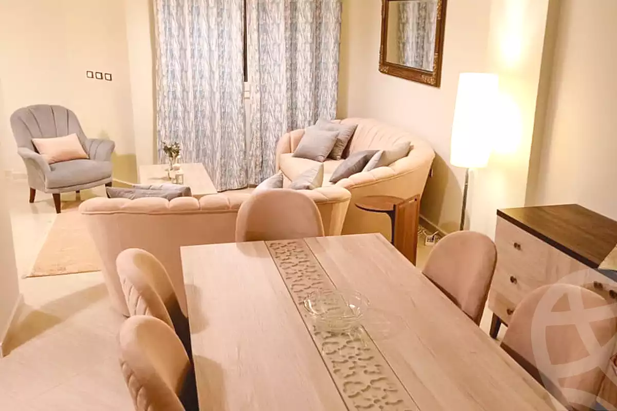 5 BR Villa in كينج هيلز, photo 2 of 9