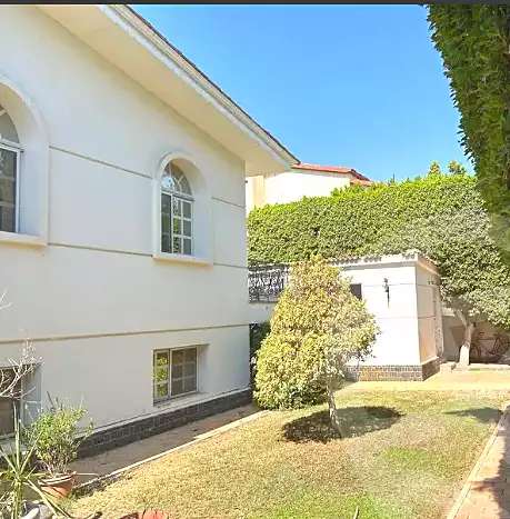 https://aqarmap.com.eg/ar/listing/7063438-for-rent-cairo-al-oubour-tryq-msr-sm-yly-lshrwy