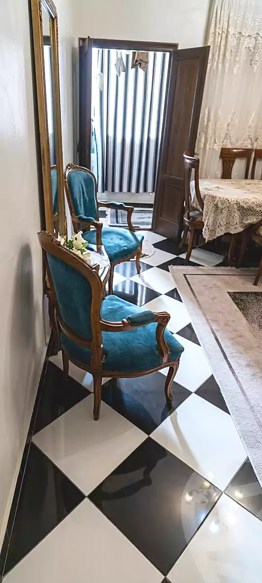 https://aqarmap.com.eg/ar/listing/7063589-for-sale-alexandria-sydy-bshr-sydy-bshr-bhry
