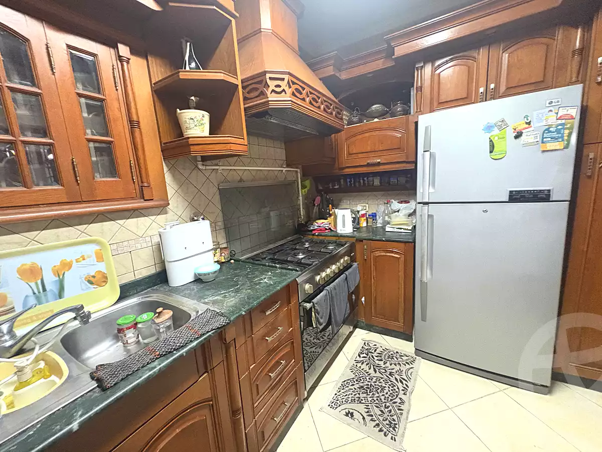 https://aqarmap.com.eg/ar/listing/7063839-for-sale-cairo-el-maadi-zahraa-el-maadi-zahraa-el-maadi-st
