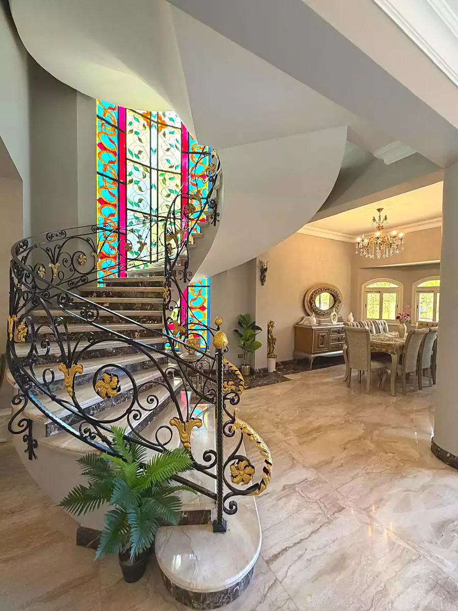 https://aqarmap.com.eg/ar/listing/7063864-for-sale-cairo-6th-of-october-compounds-mena-garden-city