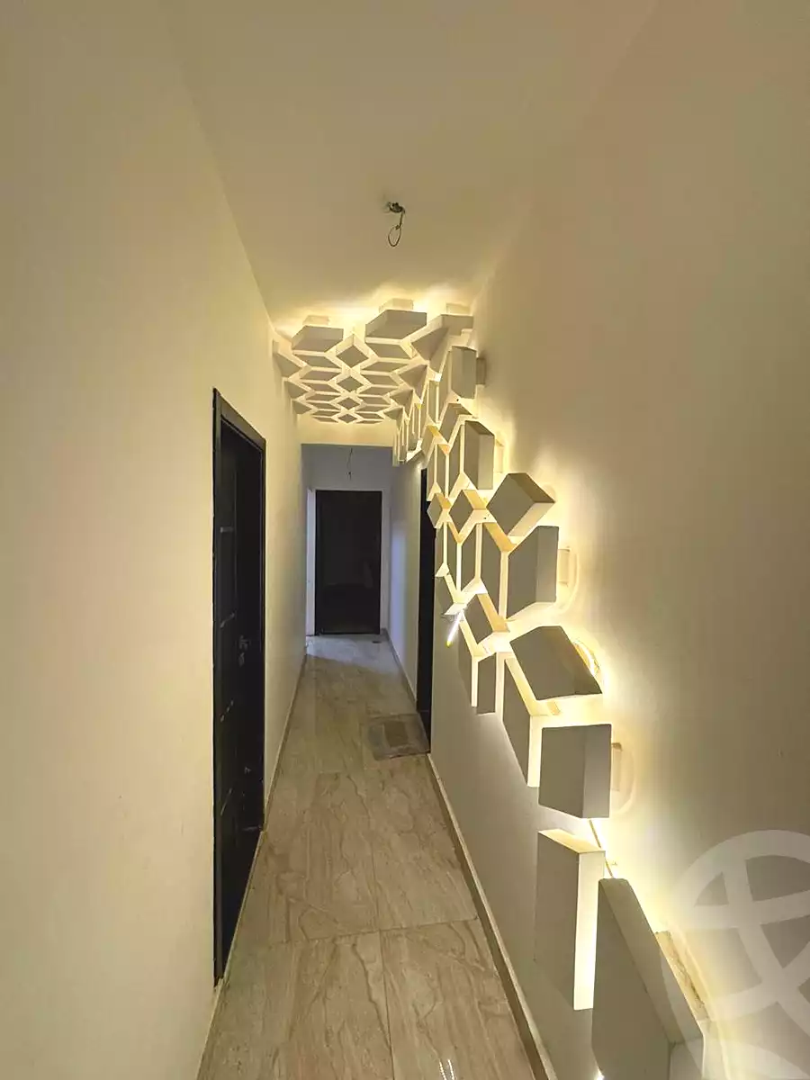 https://aqarmap.com.eg/ar/listing/7063864-for-sale-cairo-6th-of-october-compounds-mena-garden-city