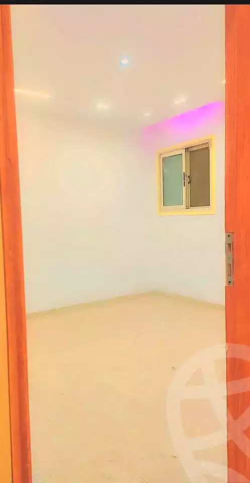 https://aqarmap.com.eg/ar/listing/7063893-for-sale-cairo-el-haram-shareaa-khatem-el-morsalen