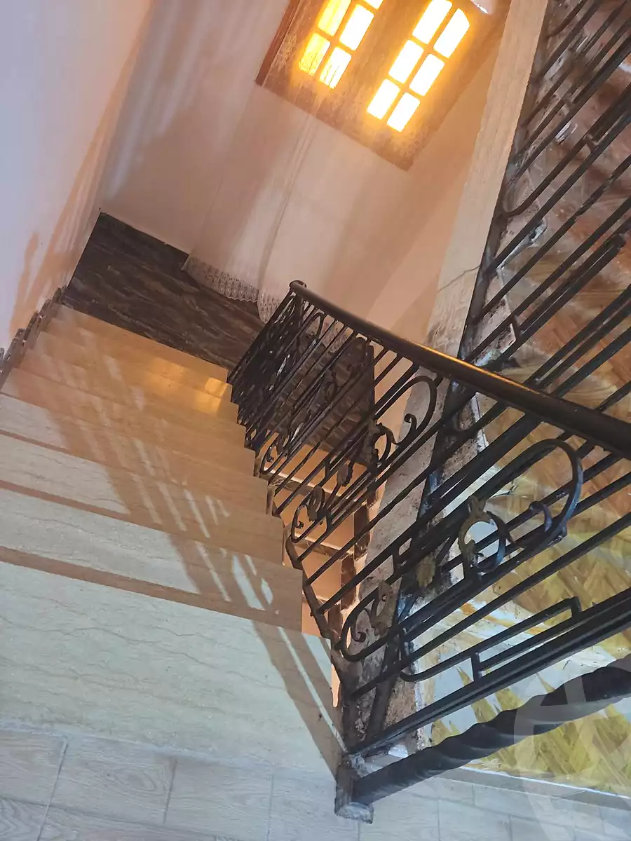 https://aqarmap.com.eg/ar/listing/7064128-for-sale-alexandria-al-agamy-lbytsh-el-lewaa-hasan-anas-st