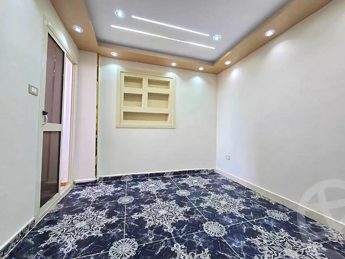 https://aqarmap.com.eg/ar/listing/7064130-for-sale-alexandria-miami-abou-el-arab-st