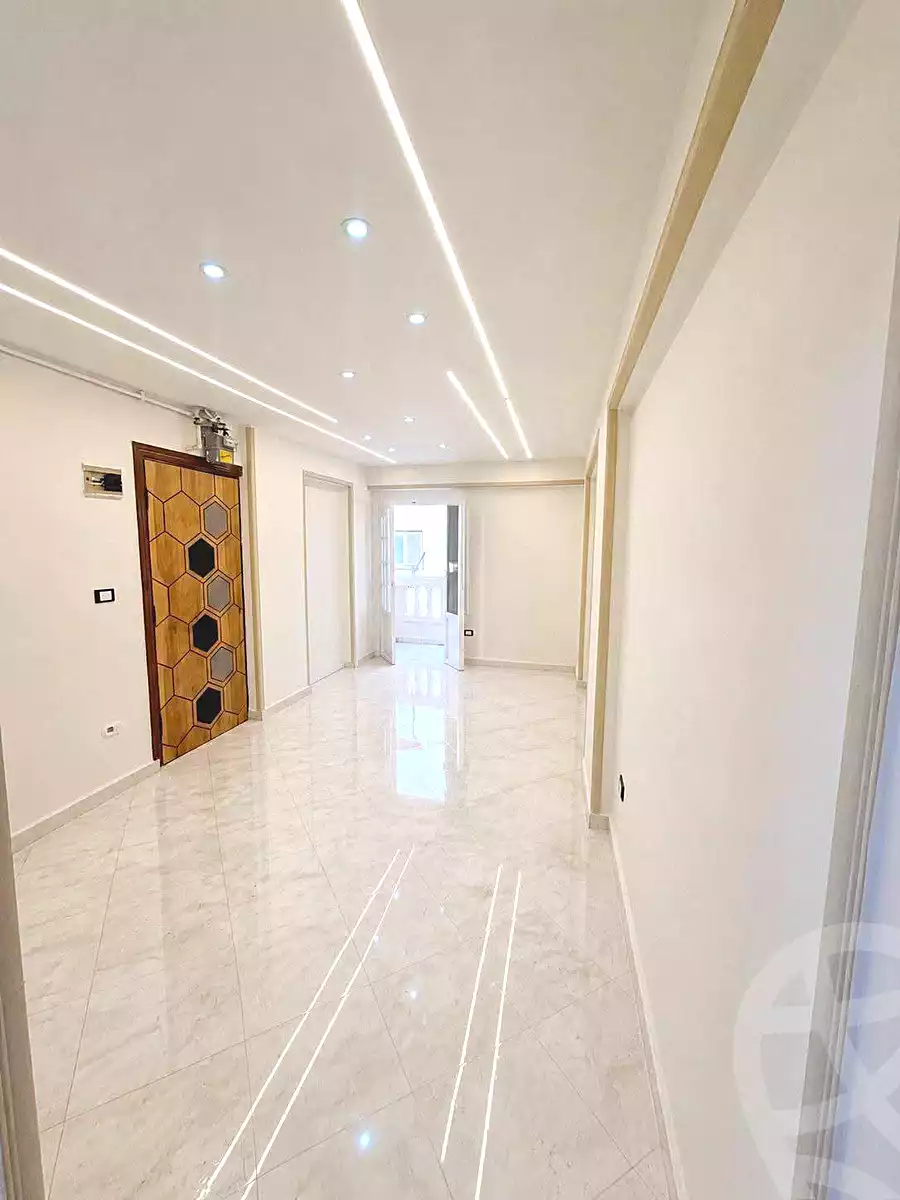 https://aqarmap.com.eg/ar/listing/7064328-for-sale-alexandria-lsywf-el-falki