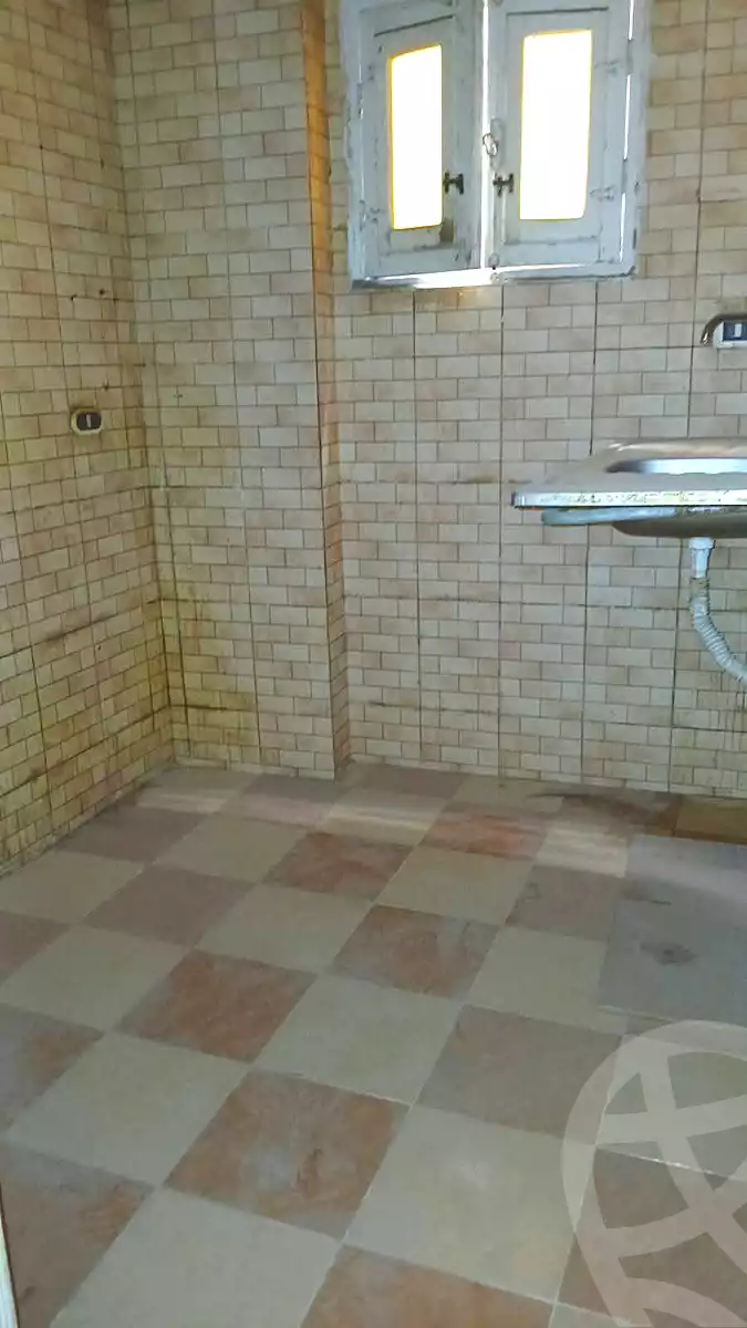 https://aqarmap.com.eg/ar/listing/7064350-for-sale-alexandria-al-agamy-el-hanouvel-el-warsha-st