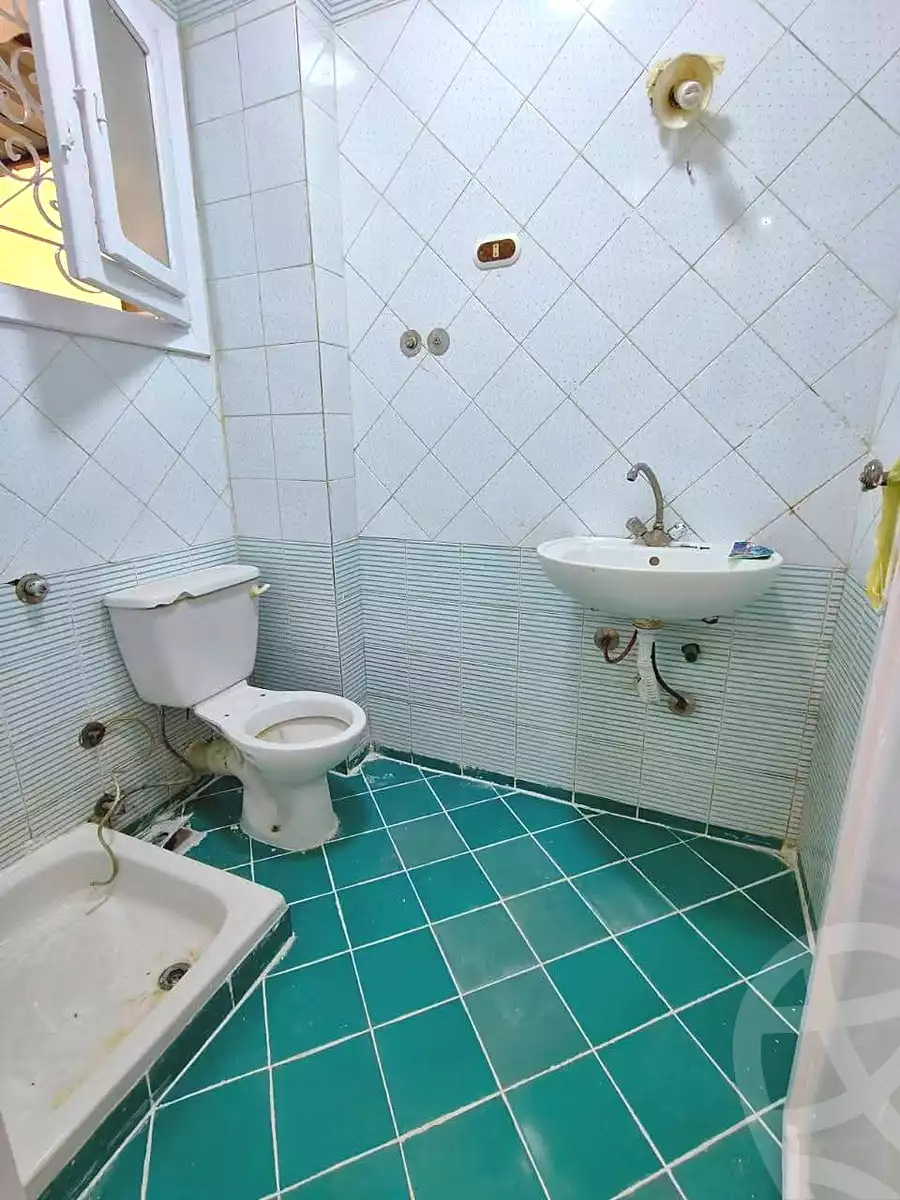 https://aqarmap.com.eg/en/listing/7064474-for-sale-alexandria-al-agamy-shataa-el-nakheel