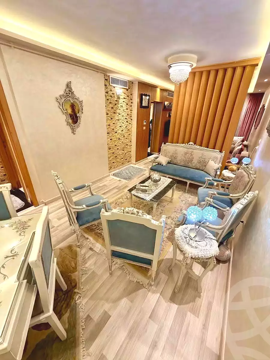 https://aqarmap.com.eg/ar/listing/7064471-for-sale-alexandria-miami-el-sebaey-st