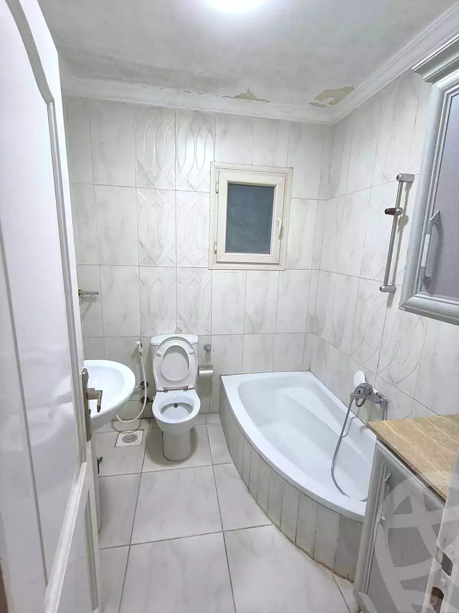 https://aqarmap.com.eg/ar/listing/7064559-for-sale-alexandria-el-mandara-tryq-ljysh