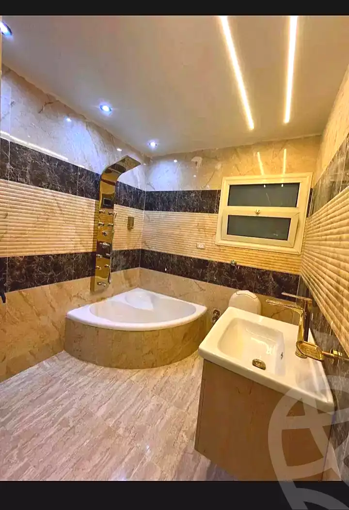 https://aqarmap.com.eg/en/listing/7064607-for-sale-alexandria-al-agamy-lbytsh-bianchiii