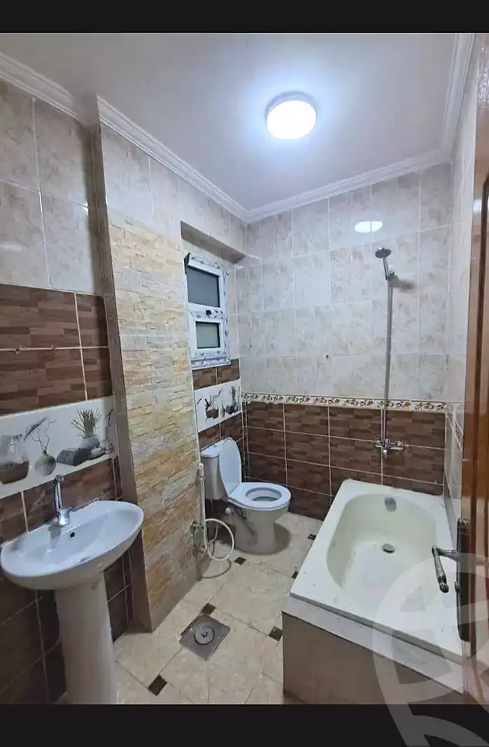 https://aqarmap.com.eg/ar/listing/7064652-for-sale-alexandria-el-asafra-l-sfr-bhry