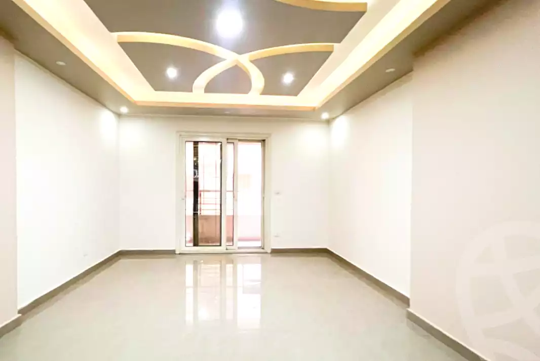 https://aqarmap.com.eg/en/listing/7064850-for-rent-alexandria-ganaklis