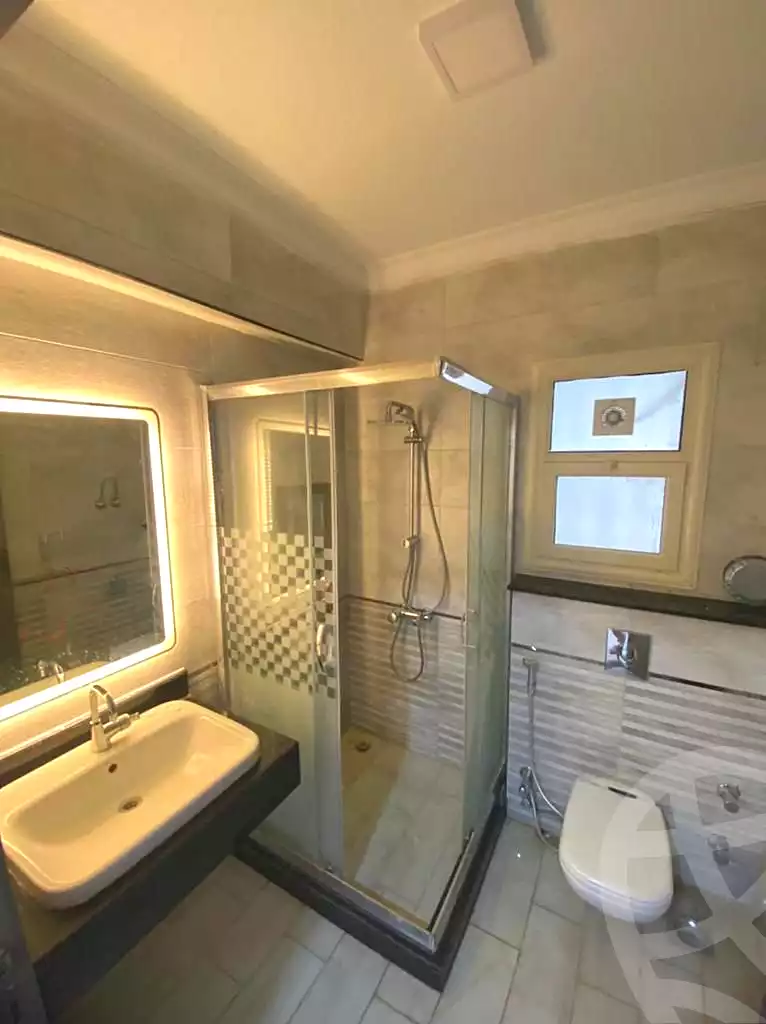https://aqarmap.com.eg/ar/listing/7064959-for-rent-cairo-new-cairo-compounds-mountain-view-hyde-park