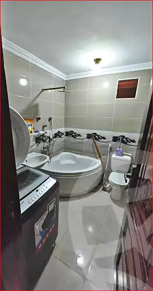https://aqarmap.com.eg/ar/listing/7065128-for-sale-cairo-helwan-helwan-el-sharkeya-abd-el-rahman-pasha-st