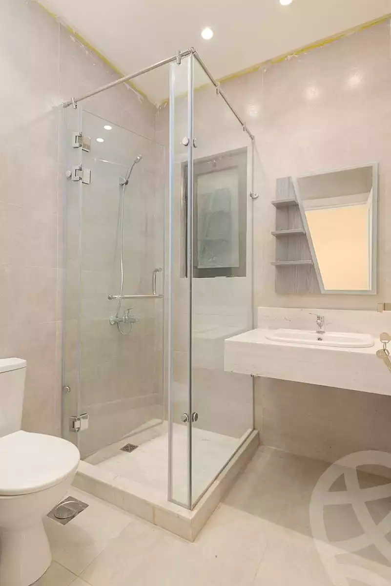 https://aqarmap.com.eg/en/listing/7065181-for-rent-cairo-new-cairo-compounds-lakeview-residence