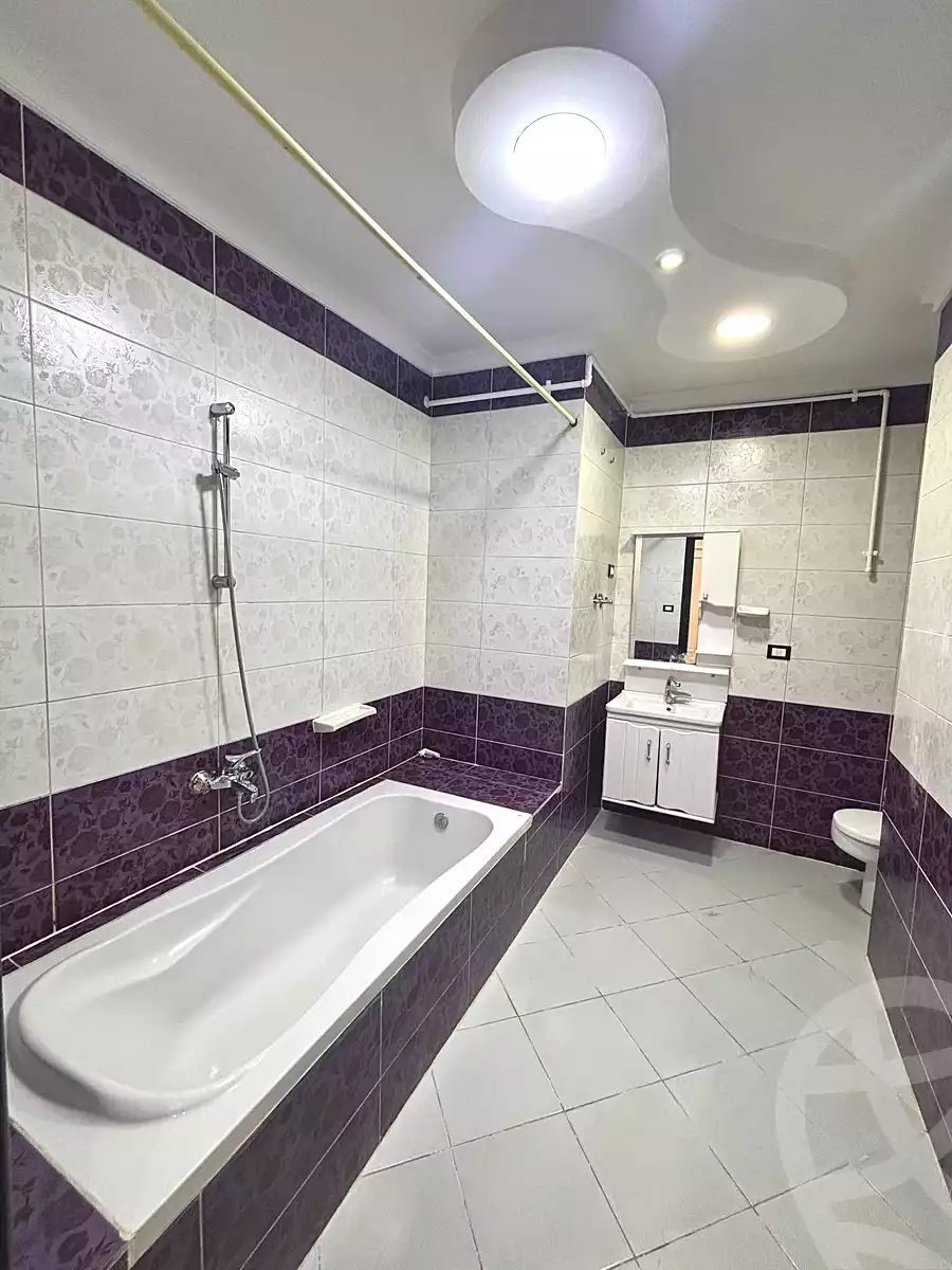 https://aqarmap.com.eg/ar/listing/7065281-for-sale-alexandria-el-asafra-shr-45