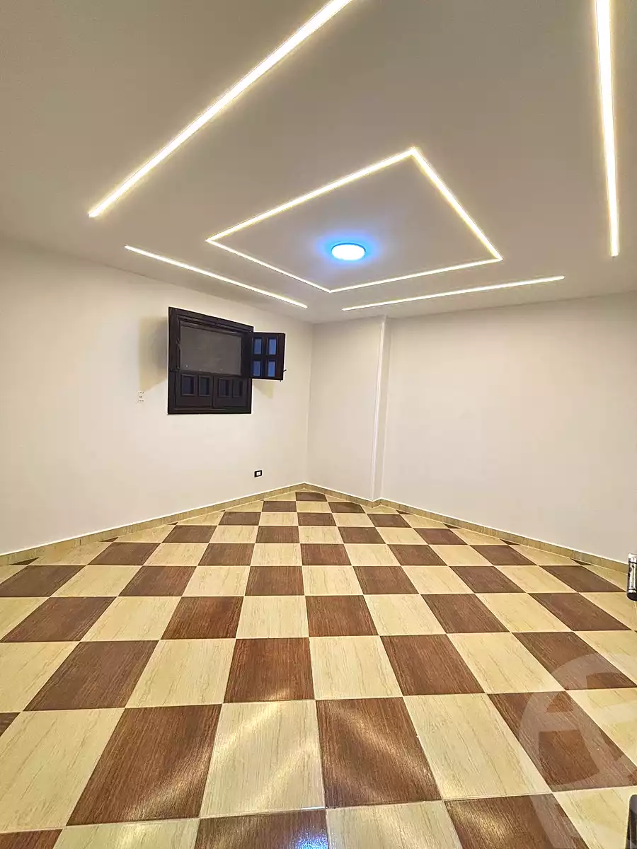 https://aqarmap.com.eg/ar/listing/7065371-for-sale-alexandria-el-asafra-shr-45