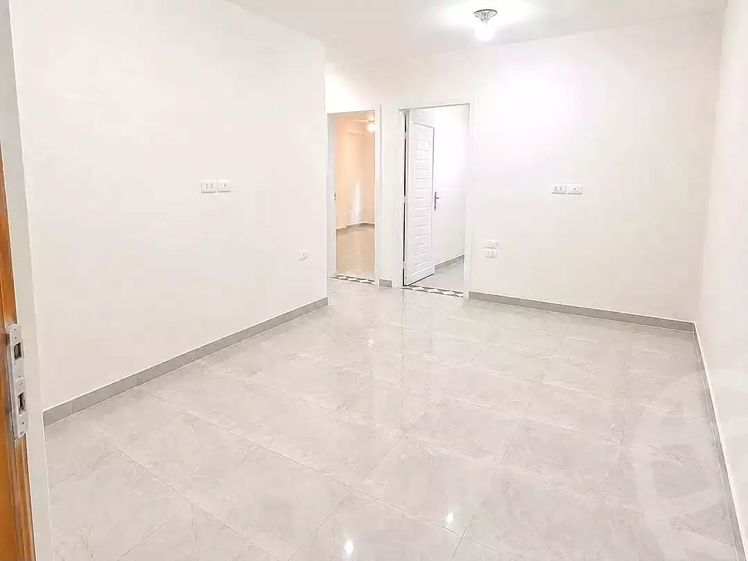 https://aqarmap.com.eg/ar/listing/7065364-for-sale-cairo-ain-shams-ain-shams-el-sharkia