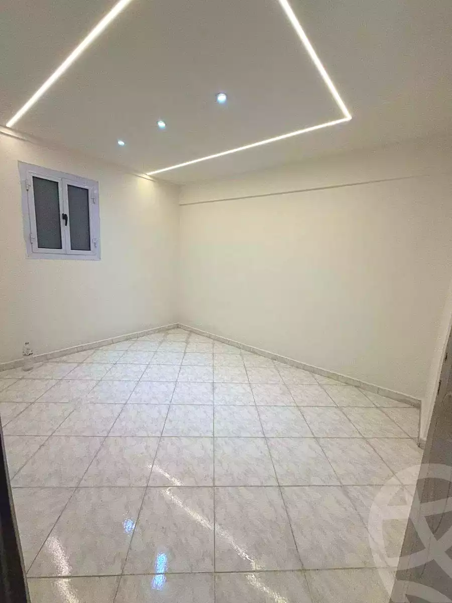 https://aqarmap.com.eg/ar/listing/7065383-for-sale-alexandria-lsywf-el-falki