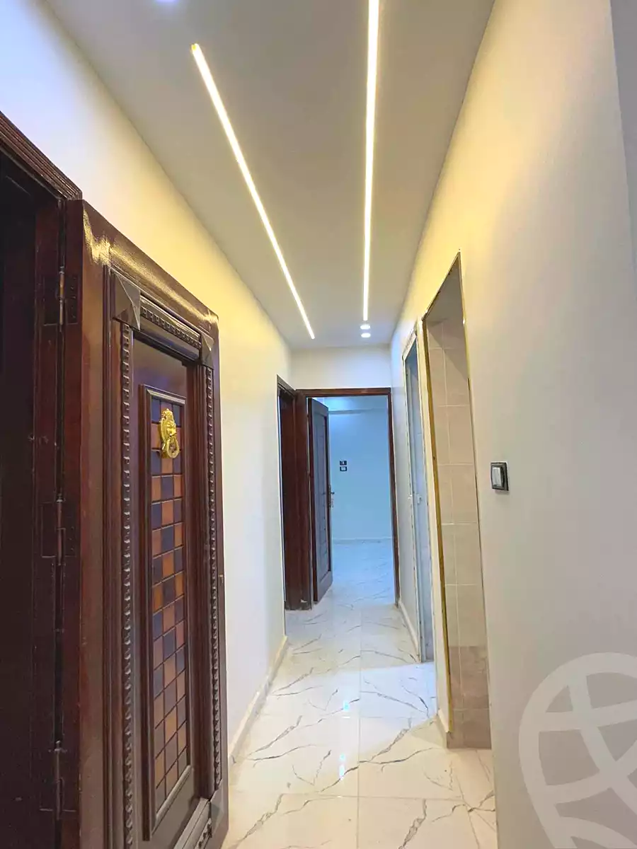 https://aqarmap.com.eg/en/listing/7065385-for-sale-cairo-elnozha-Streettt-27