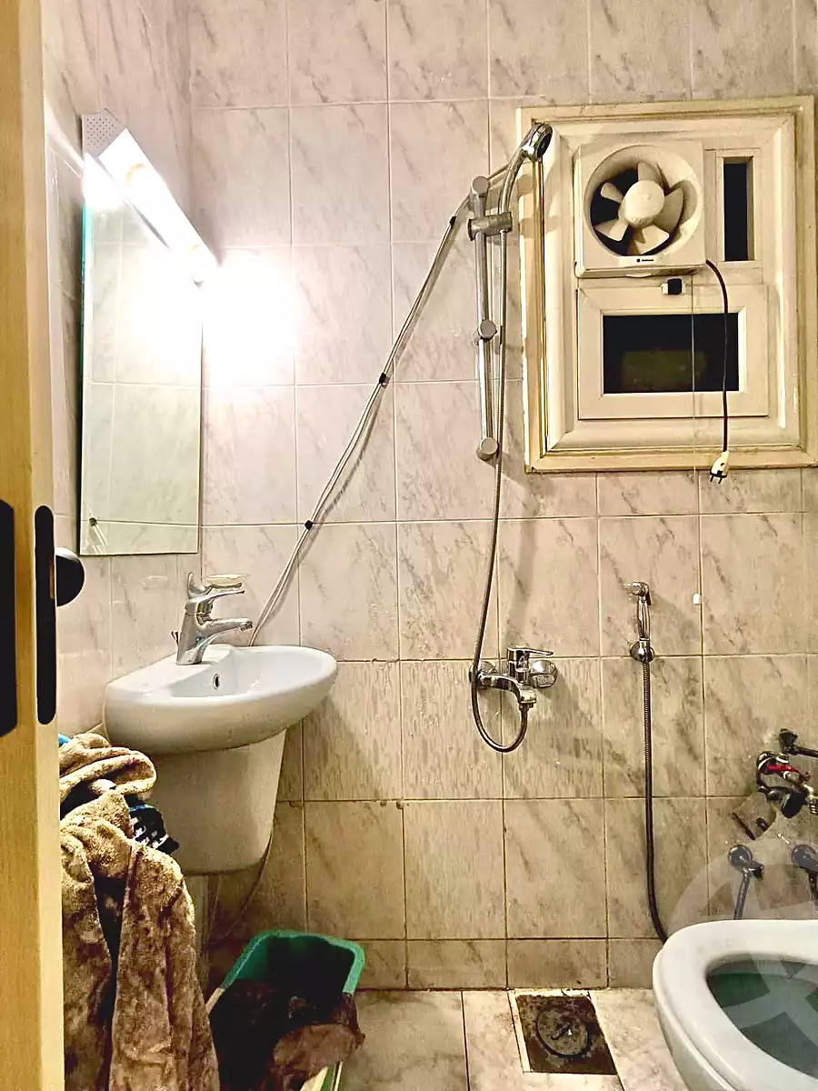 https://aqarmap.com.eg/ar/listing/7065445-for-sale-alexandria-el-mandara-tryq-ljysh
