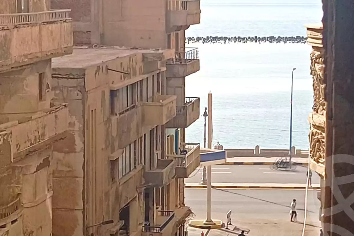 https://aqarmap.com.eg/en/listing/7065459-for-sale-alexandria-sydy-bshr-sydy-bshr-bhry-shr-khld-bn-lwlyd