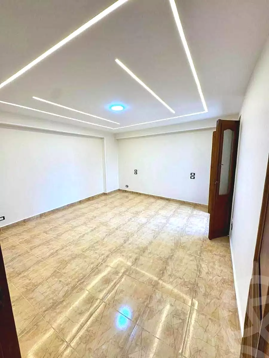 https://aqarmap.com.eg/en/listing/7065495-for-sale-alexandria-sydy-bshr-sydy-bshr-bhry-shr-mhmwd-l-yswy