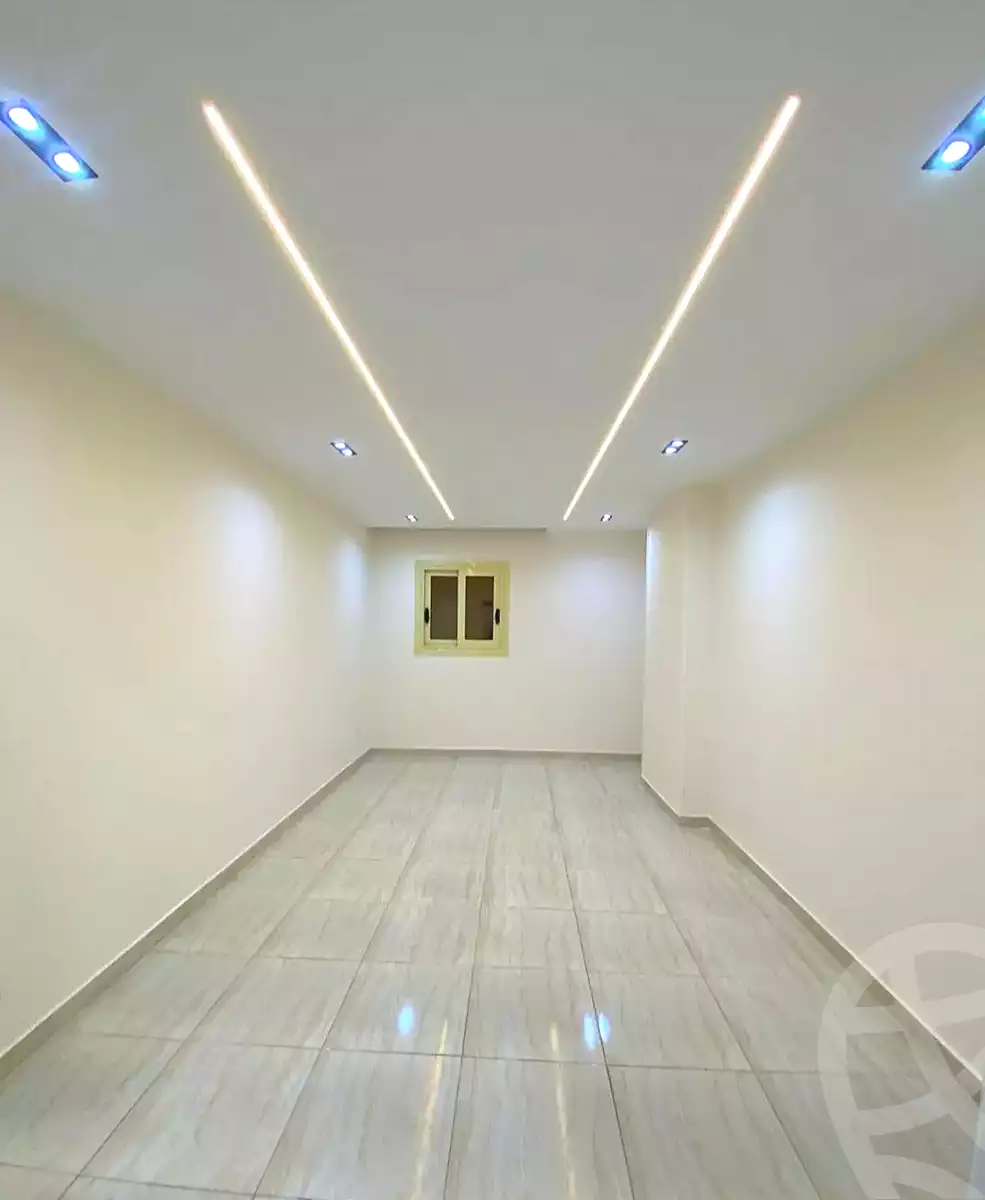 https://aqarmap.com.eg/ar/listing/7065503-for-sale-alexandria-al-agamy-lbytsh-bianchiii