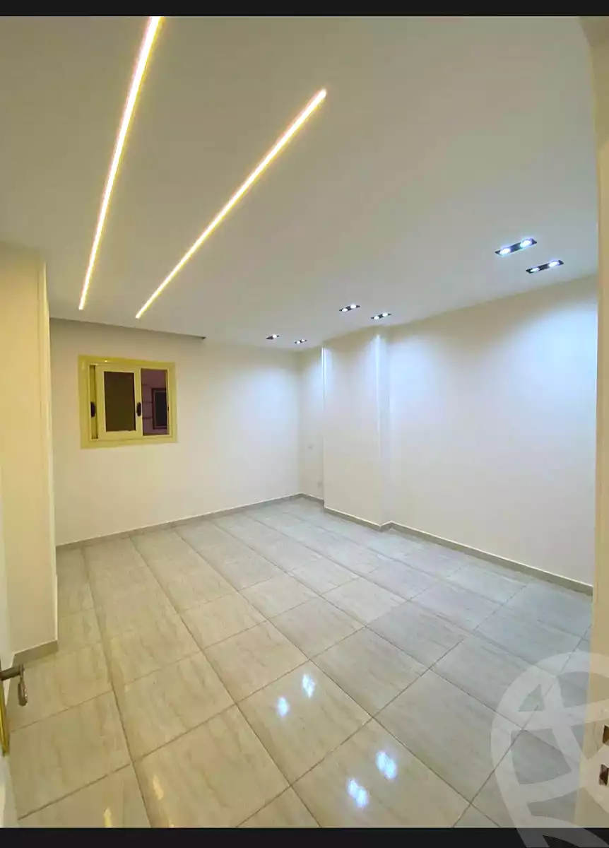 https://aqarmap.com.eg/ar/listing/7065503-for-sale-alexandria-al-agamy-lbytsh-bianchiii