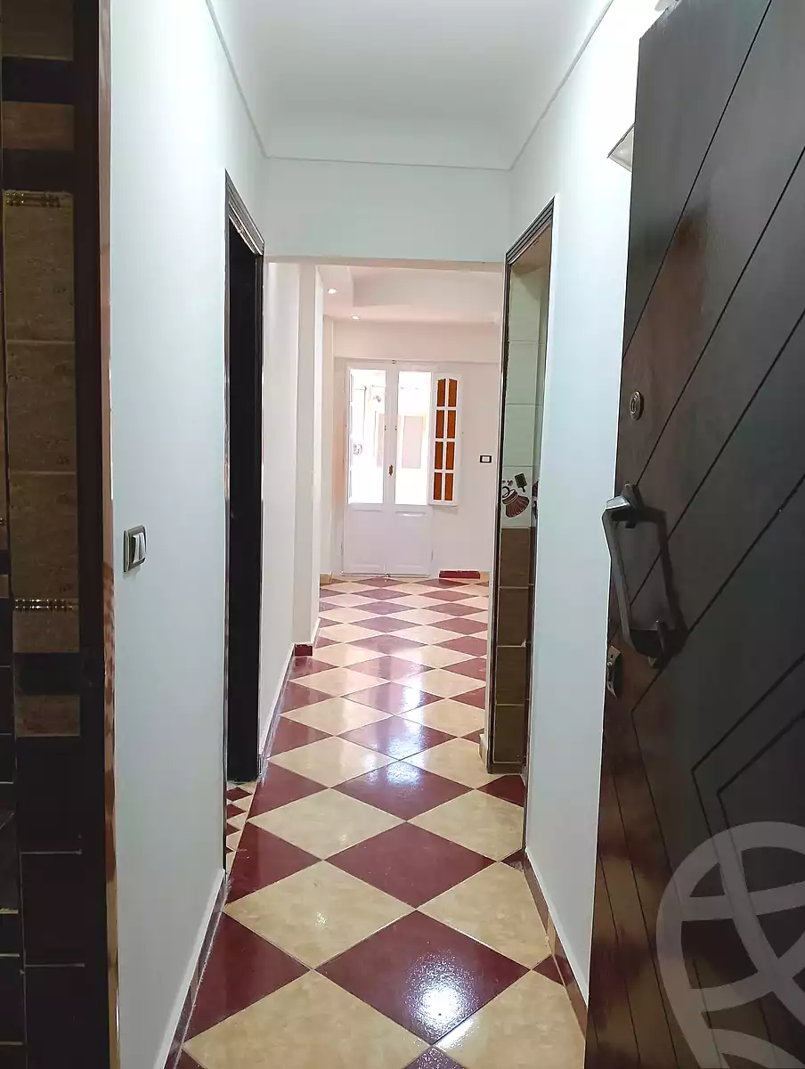https://aqarmap.com.eg/ar/listing/7065563-for-sale-alexandria-lsywf-el-falki