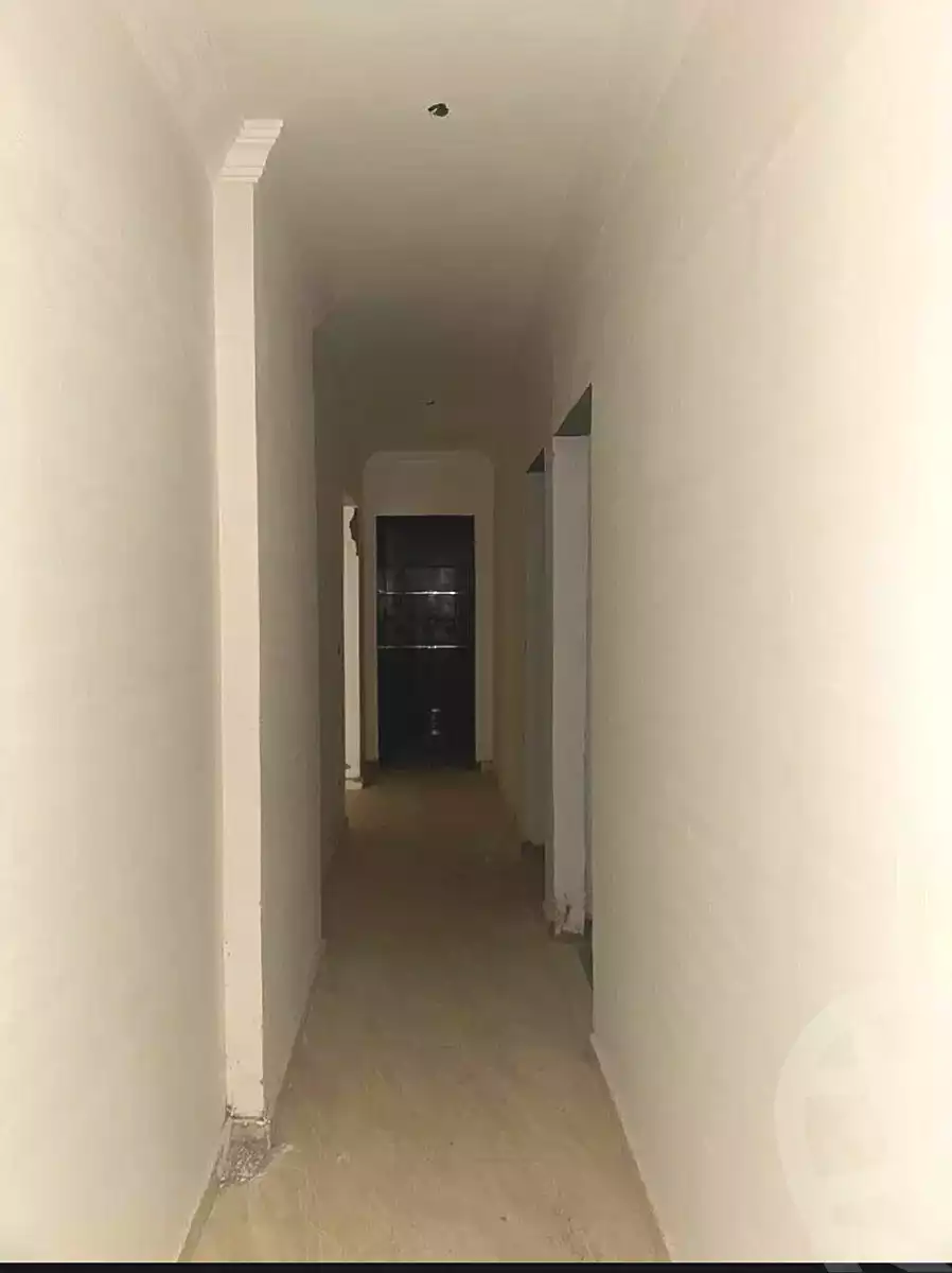 https://aqarmap.com.eg/ar/listing/7065646-for-sale-alexandria-lsywf-city-light-compound