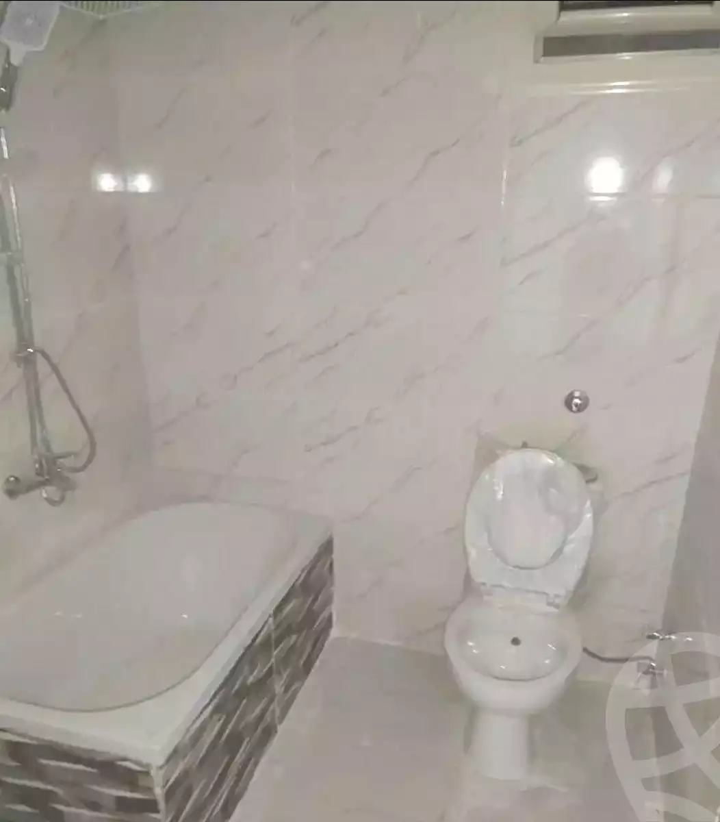 https://aqarmap.com.eg/ar/listing/7065765-for-sale-alexandria-sydy-bshr-sydy-bshr-bhry