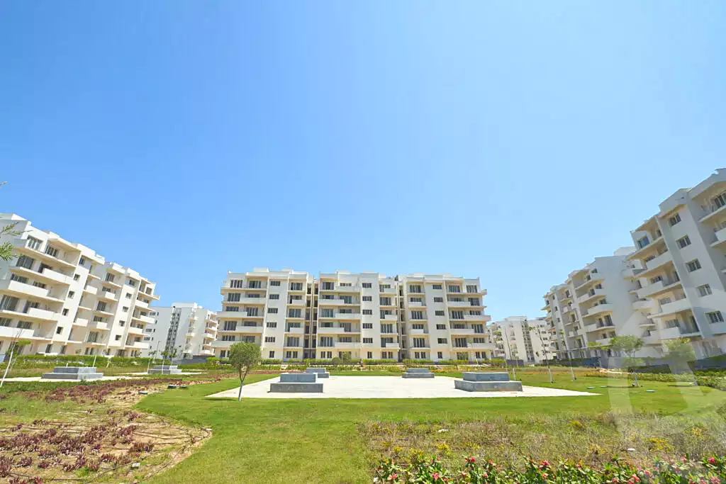 https://aqarmap.com.eg/ar/listing/7065789-for-sale-north-coast-new-alamein-mntj-t-l-lmyn-ljdyd-kmbwnd-mzryn