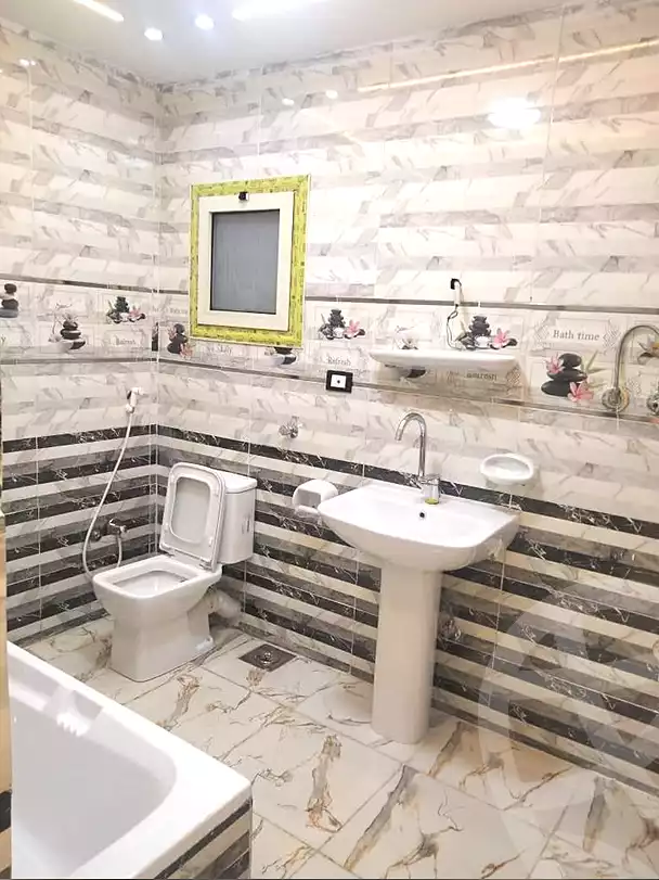 https://aqarmap.com.eg/ar/listing/7065904-for-sale-alexandria-al-agamy-el-hanouvel-al-asdakaa-st