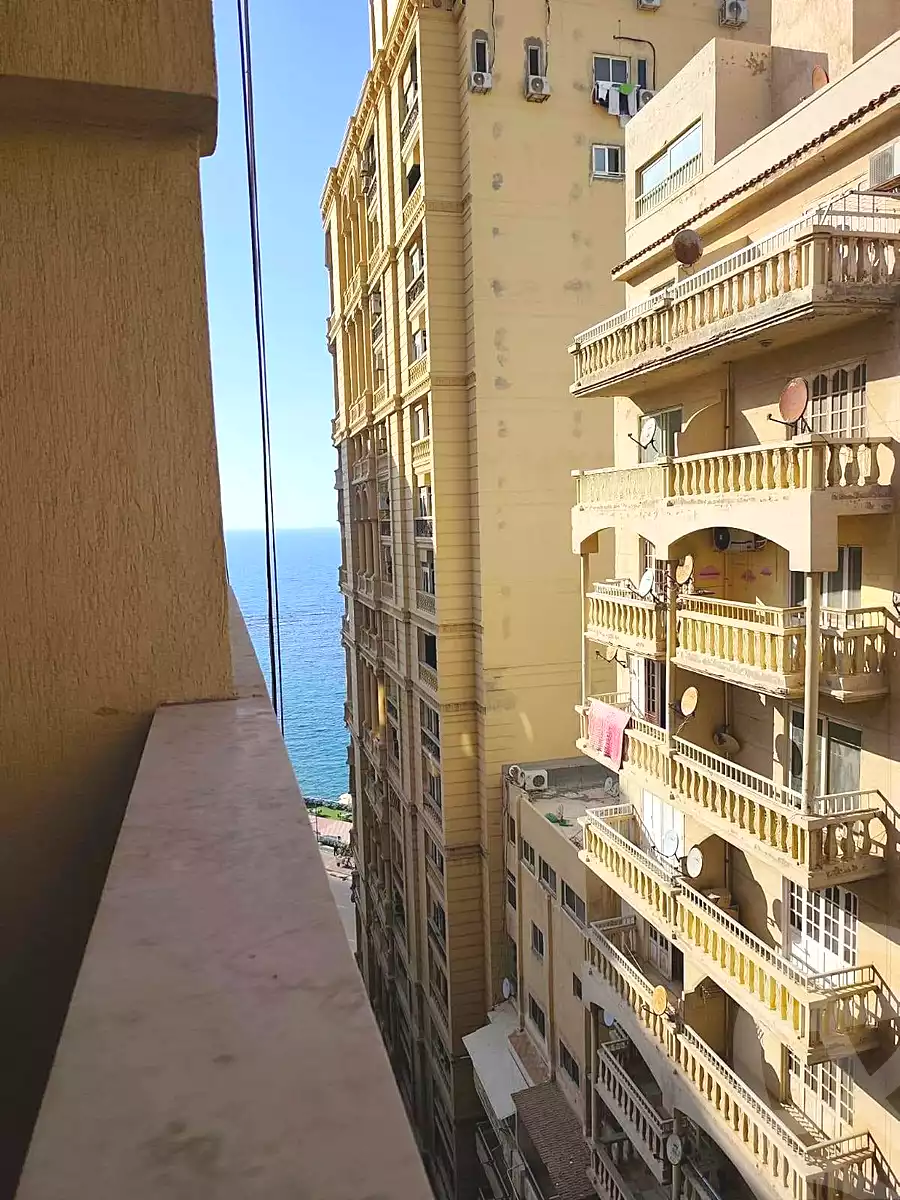 https://aqarmap.com.eg/ar/listing/7066359-for-sale-alexandria-el-mandara-alex-el-mandara-bahri