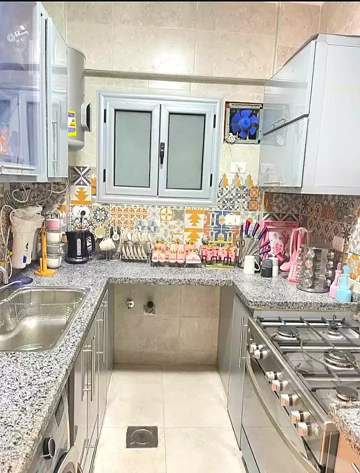 https://aqarmap.com.eg/ar/listing/7066370-for-sale-alexandria-al-agamy-lbytsh-shahr-al-assal-st
