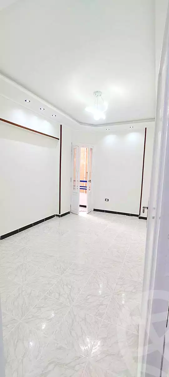 https://aqarmap.com.eg/ar/listing/7066373-for-sale-alexandria-al-agamy-shataa-el-nakheel