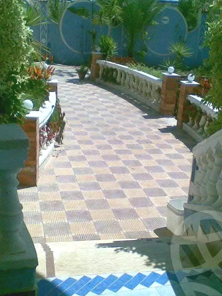 https://aqarmap.com.eg/ar/listing/7066374-for-sale-alexandria-abu-talat
