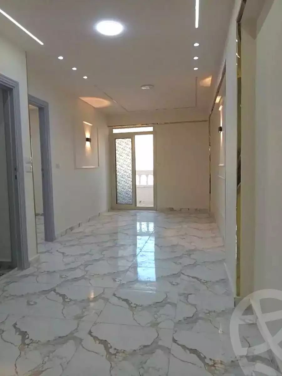 https://aqarmap.com.eg/ar/listing/7066484-for-sale-alexandria-sydy-bshr-shr-mlk-hfny