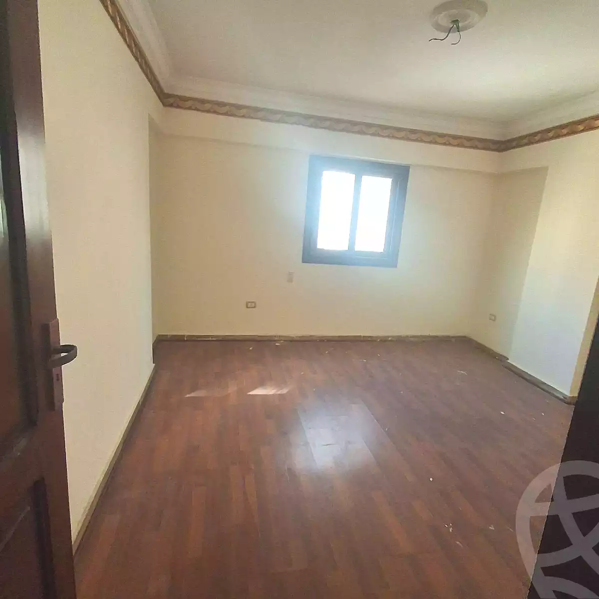 https://aqarmap.com.eg/ar/listing/7066526-for-rent-alexandria-sydy-bshr-tryq-ljysh
