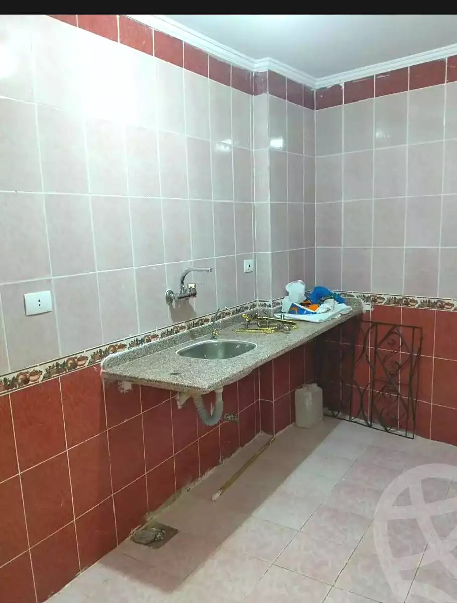 https://aqarmap.com.eg/en/listing/7066498-for-sale-alexandria-el-mandara-nabawy-al-mohandes-st