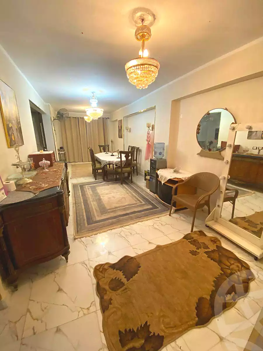 https://aqarmap.com.eg/ar/listing/7066623-for-sale-cairo-nozha-2-el-khamseen-st