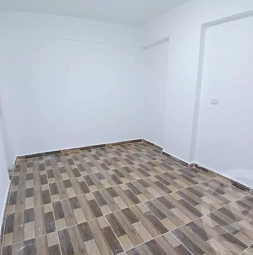 https://aqarmap.com.eg/ar/listing/7066638-for-sale-alexandria-al-agamy-el-hanouvel