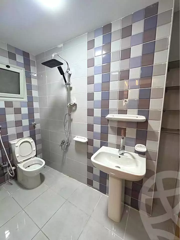 https://aqarmap.com.eg/en/listing/7066663-for-sale-alexandria-sydy-bshr-sydy-bshr-bhry-shr-mhmwd-l-yswy