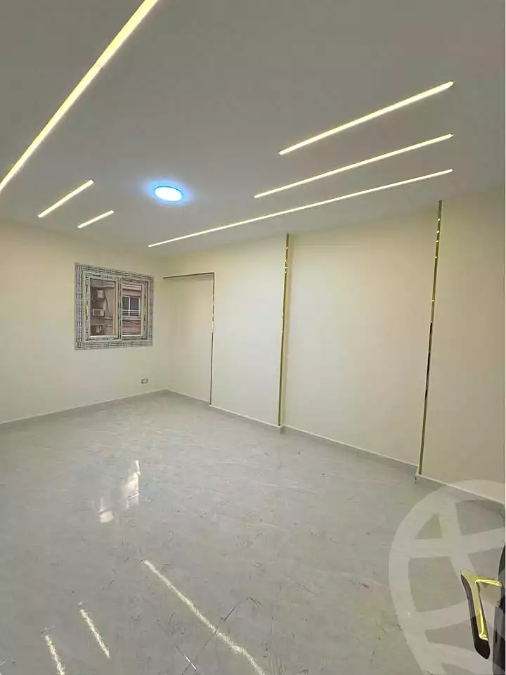 https://aqarmap.com.eg/en/listing/7066668-for-sale-alexandria-sydy-bshr-sydy-bshr-bhry-shr-mhmwd-l-yswy