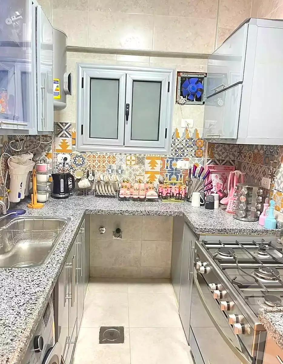 https://aqarmap.com.eg/ar/listing/7066696-for-sale-alexandria-al-agamy-lbytsh-shahr-al-assal-st