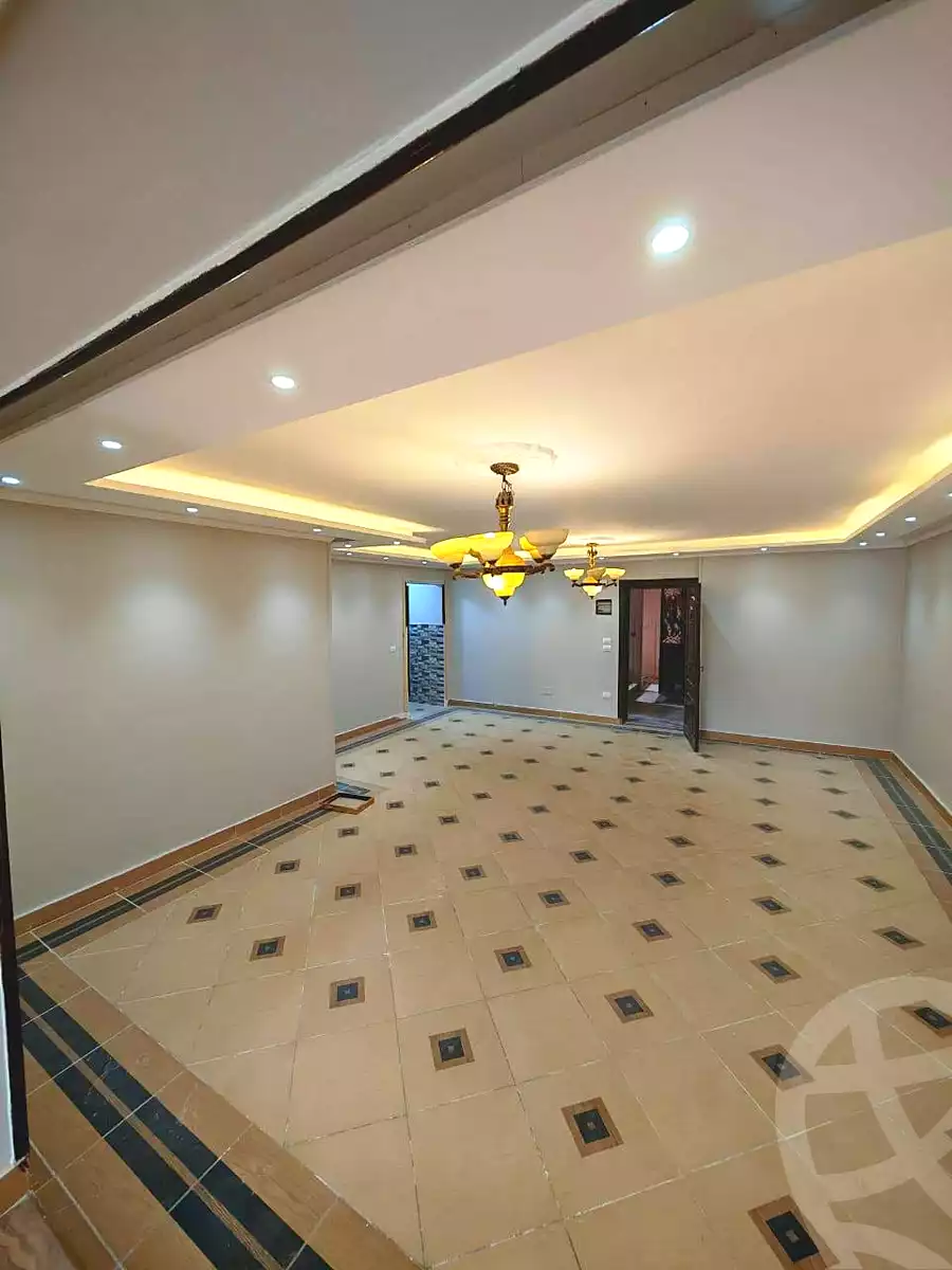 https://aqarmap.com.eg/en/listing/7066749-for-sale-cairo-helwan-ahmed-enci-st