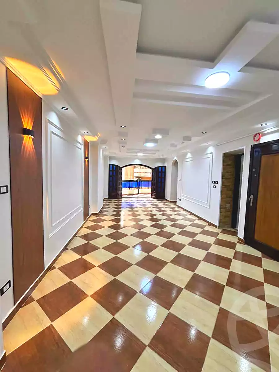 https://aqarmap.com.eg/ar/listing/7066829-for-sale-alexandria-el-asafra-shr-45